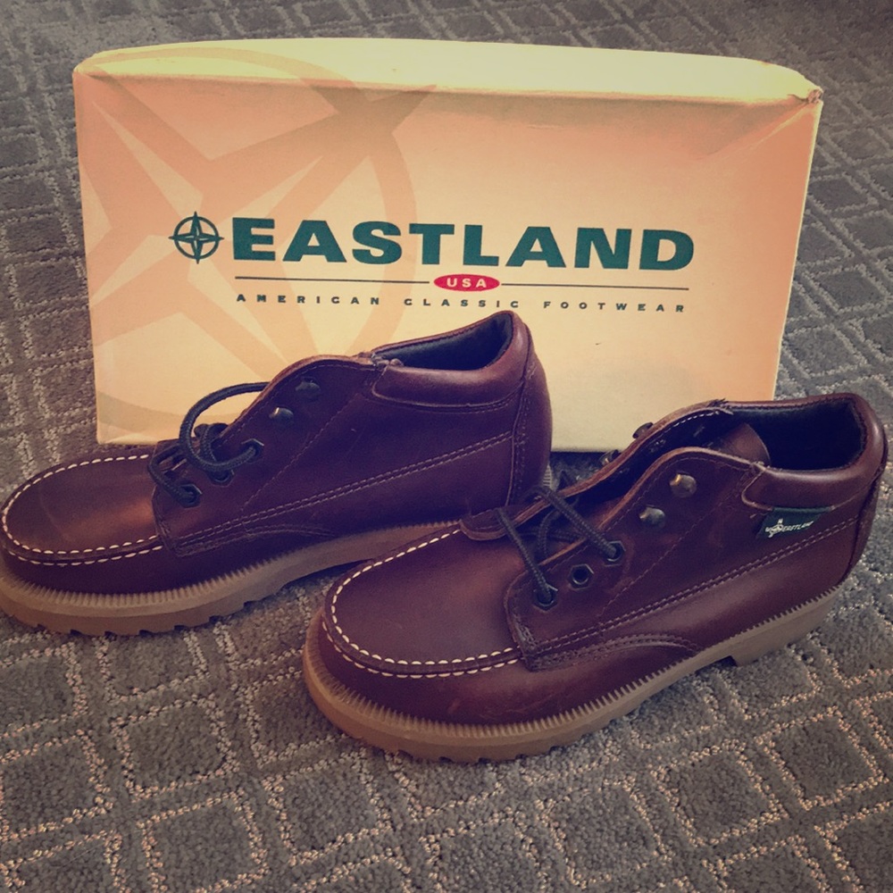 Eastland burgundy booties